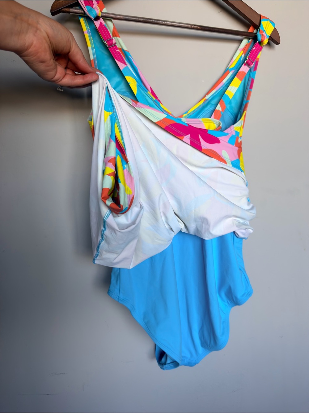 Lands’ End Floral Swimdress One Piece Size 12 - Picture 5 of 6